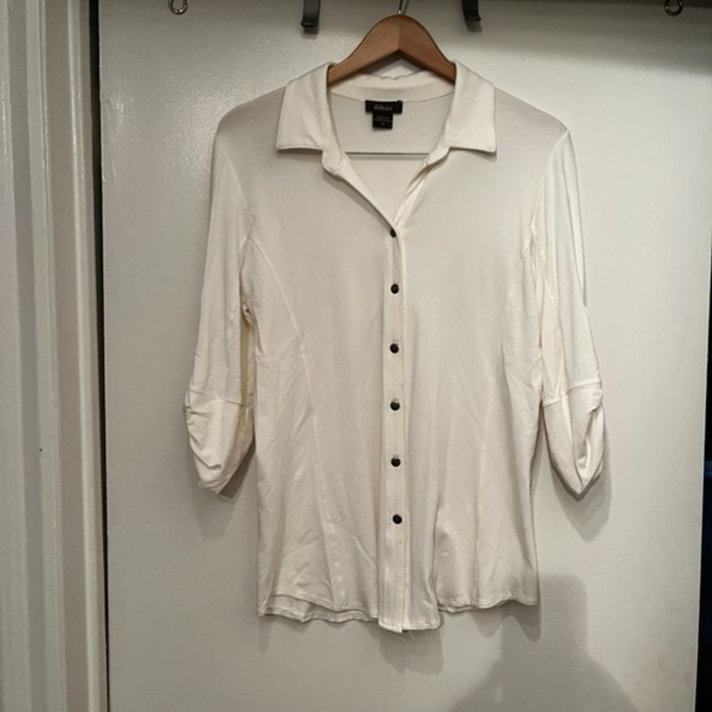 Pure Amici Blouse – Size Medium – Previously Worn